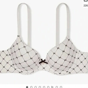 Victoria's Secret Everyday Comfort Bra, Moderate Coverage, Smoothing, Lightly